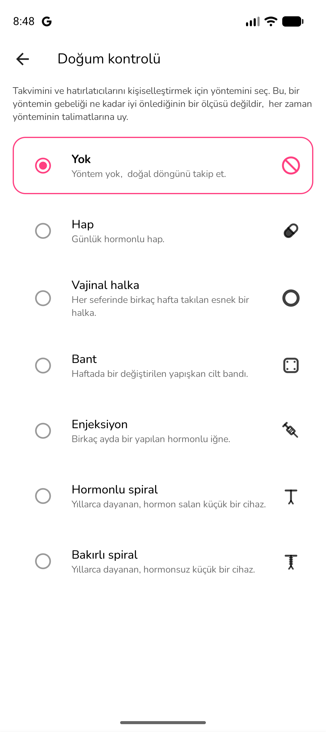 Hap programını ve hatırlatıcıları gösteren doğum kontrolü takipçisi